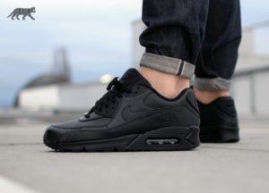 Nike Air Max 90 черные (35-46)